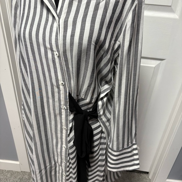 Spencer & Shaw Dress - Picture 2 of 9